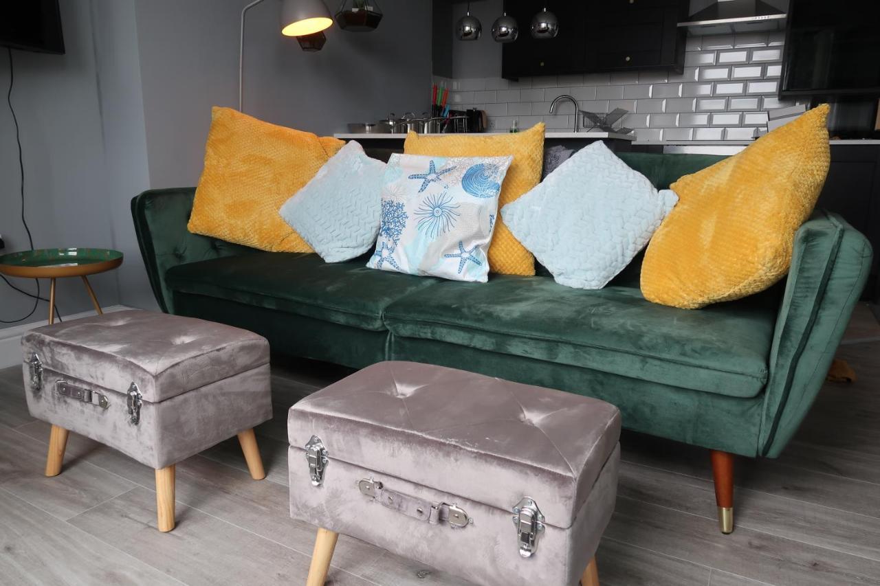 Stylish Apartment *
